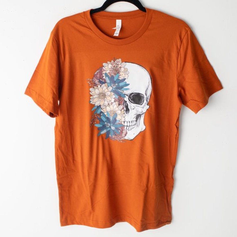 New Women's Fall Halloween Skull Skeleton Floral Orange T-shirt Size Medium - Picture 2 of 6